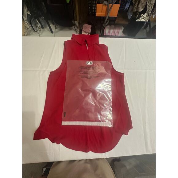 C&S Red Sleeveless Ruffle Blouse - Size M - Picture 10 of 10